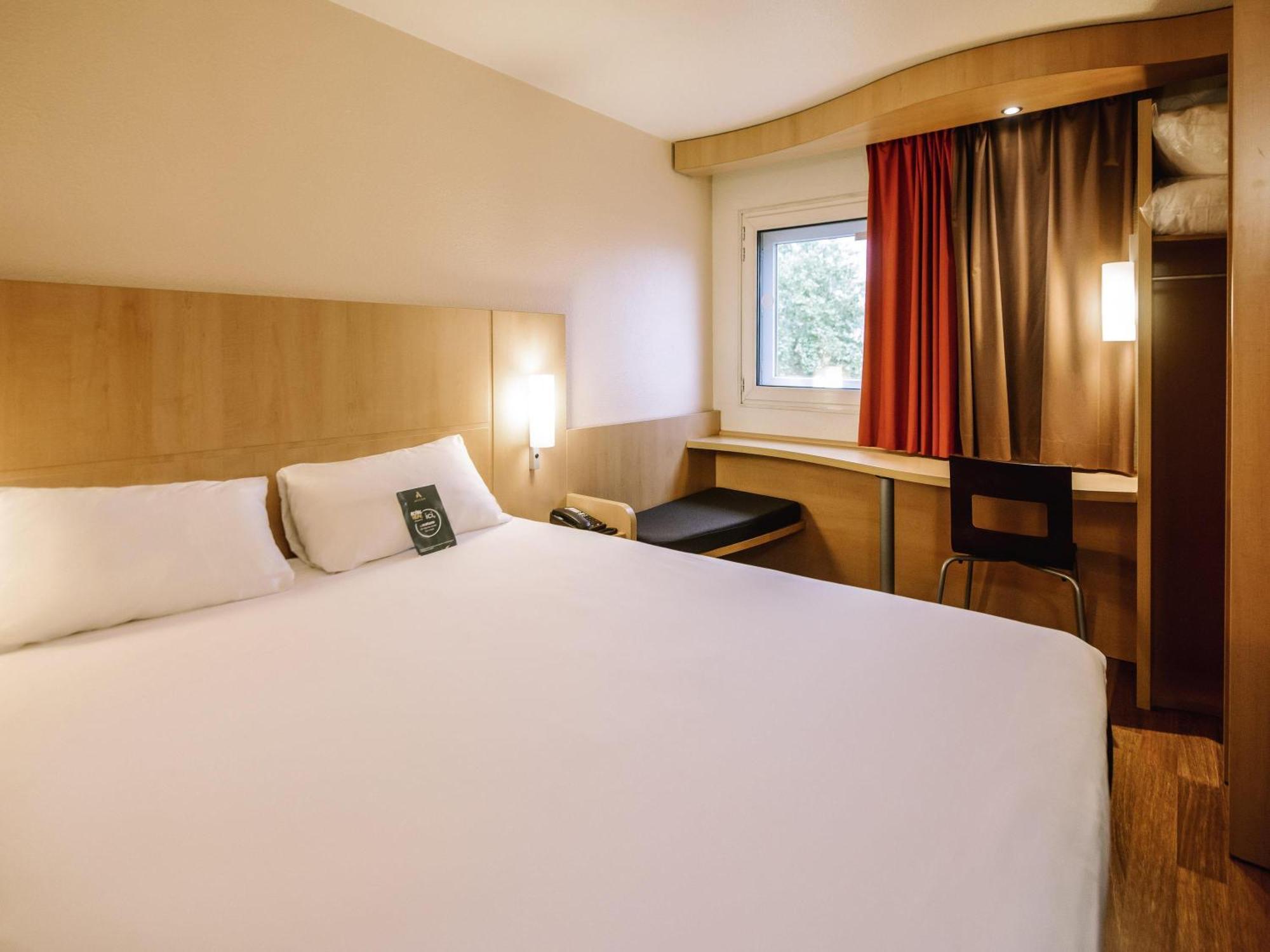 Standard Double Room Old Town View
