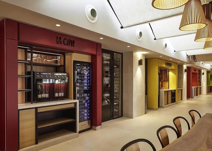 Mercure Gare TGVHotel Avignon