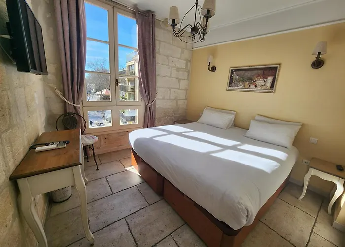 Hotel Du Palais Des Papes Aviñón